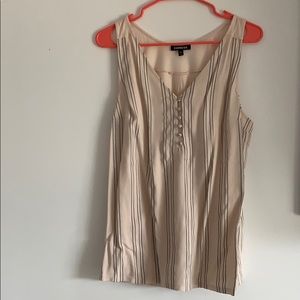 Women’s sleeveless top